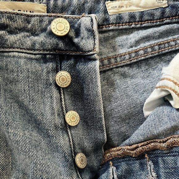 PACSUN Distressed High Rise Mom Jeans Medium Wash sz 27 - Picture 5 of 6